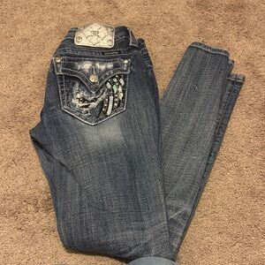 Stylish Blue Women's Jeans by Miss Me mid rise ankle length size 25 skinny leg